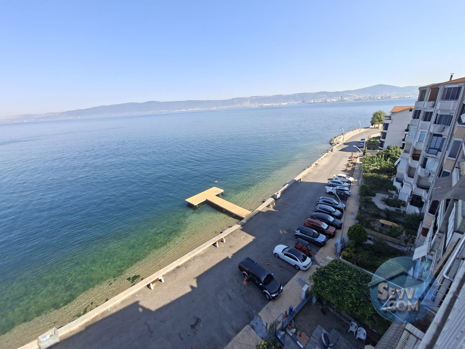 CAN EMLAK - HALIDERE SAHİLDE '' KÖRFEZ MANZARALI '' 2+1 80 M2 - Kocaeli Gölcük fotoğraf 3