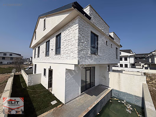 KOCAALİ SAHİLDE SATILIK HAVUZLU 3+1 TRİPLEKS VİLLA - SAKARYA KOCAALİ fotoğraf 23