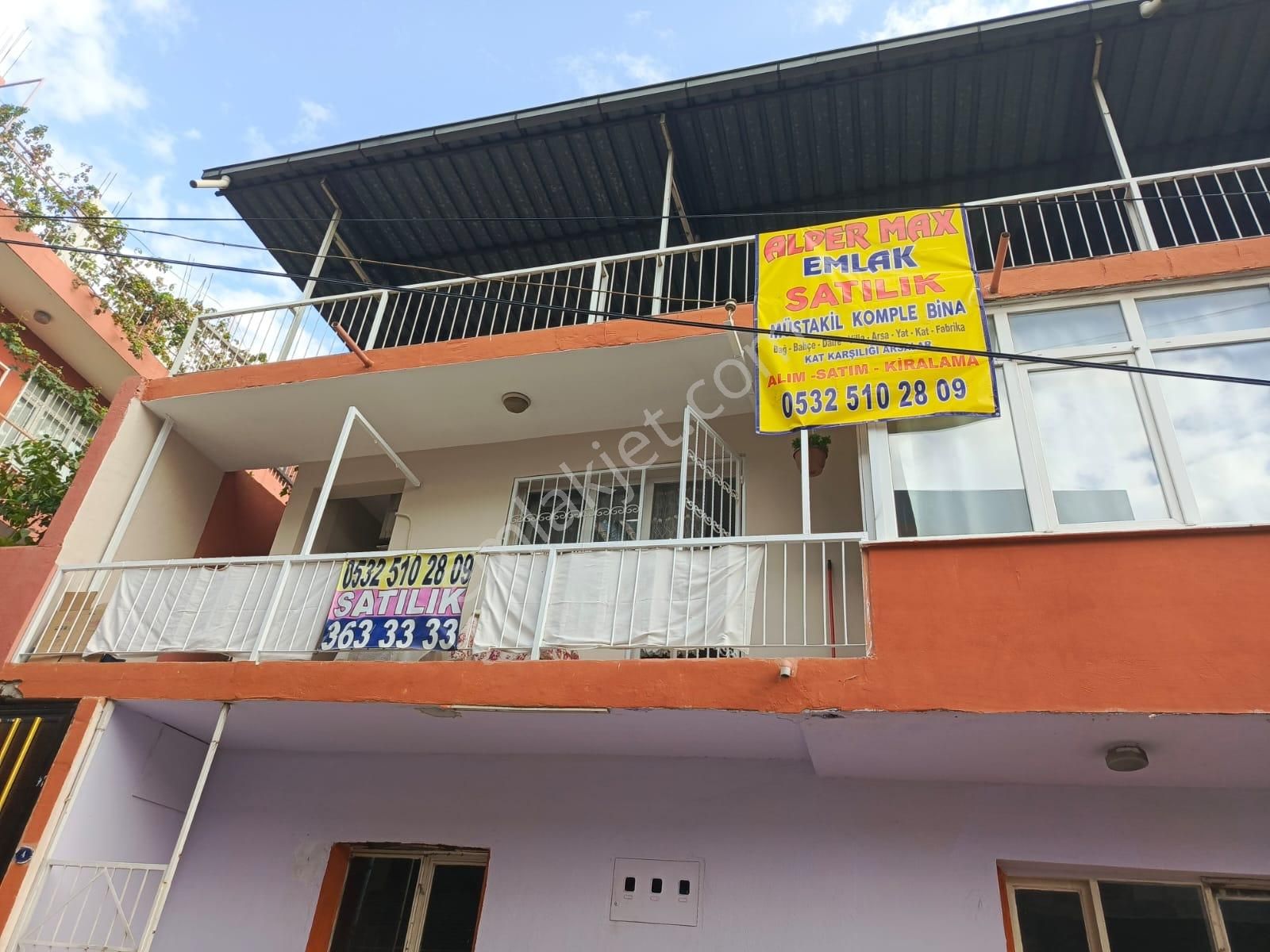 Satılık Müstakil Evler - Binalar - Daireler - Arsalar - İZMİR BAYRAKLI fotoğraf 6