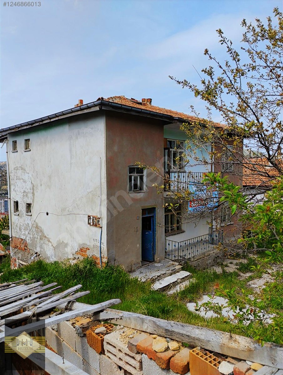 HUZUR YATIRIM'DAN SATILIK MÜSTAKİL EV VE ARSASI - YOZGAT MERKEZ fotoğraf 5