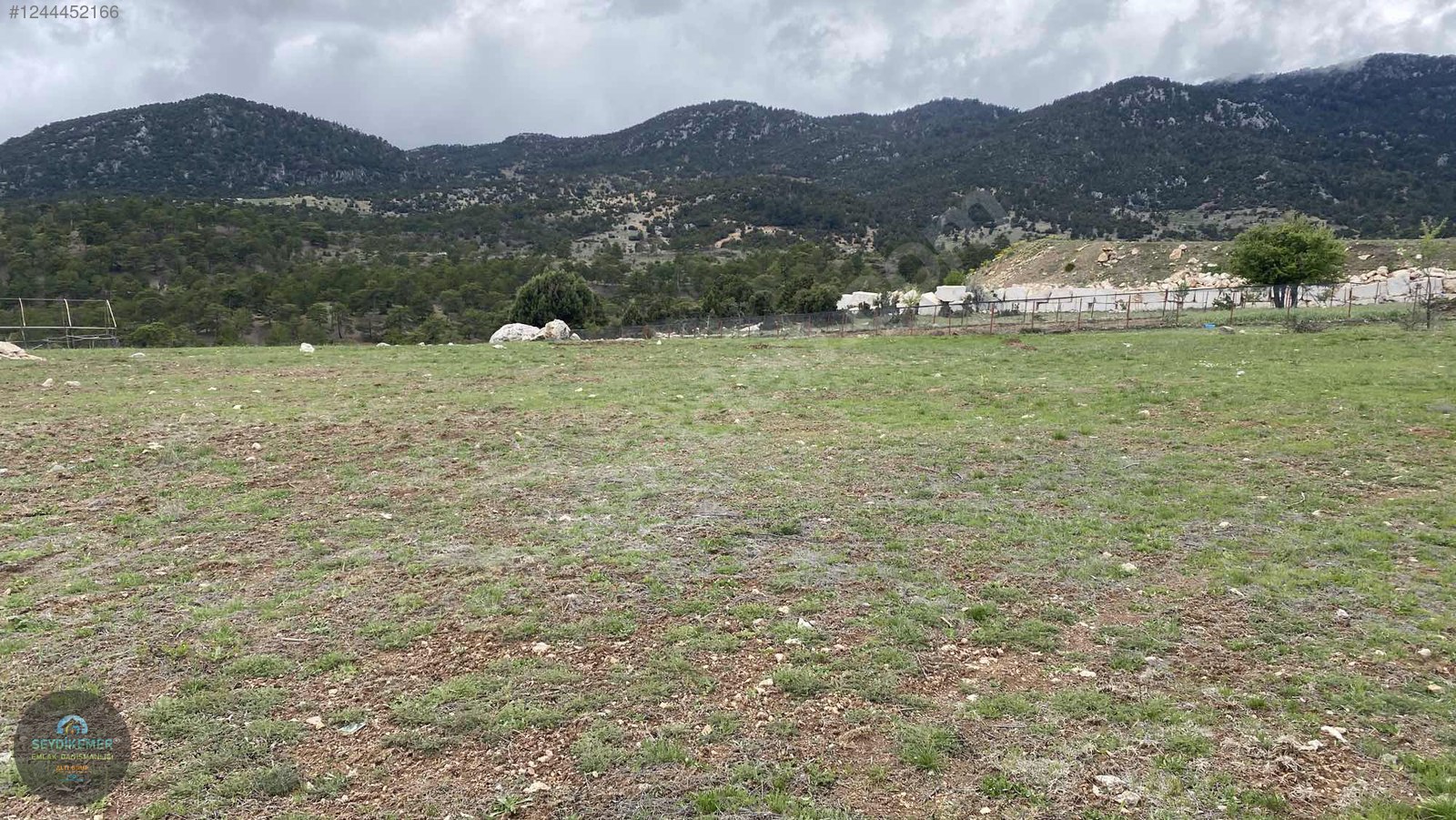 Yayla Gökben'de HAVADAR TEPEDE Ana Yola 400m 910m2 Tarla - MUĞLA SEYDİKEMER fotoğraf 7