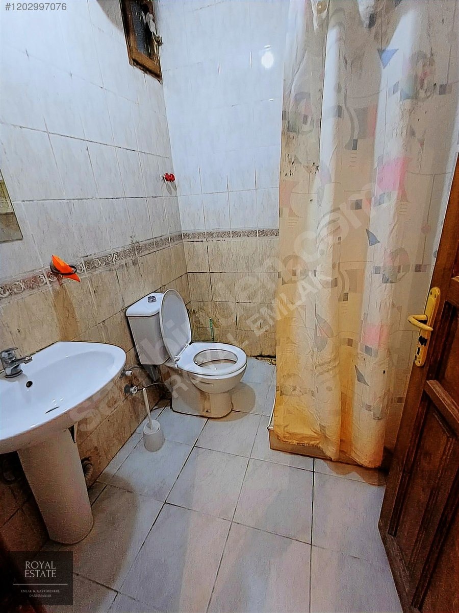 ROYAL EMLAKTAN ÇOK GÜZEL KONUMDA 3+1 FUL EŞYALI DAİRE - AMASYA MERKEZ fotoğraf 12