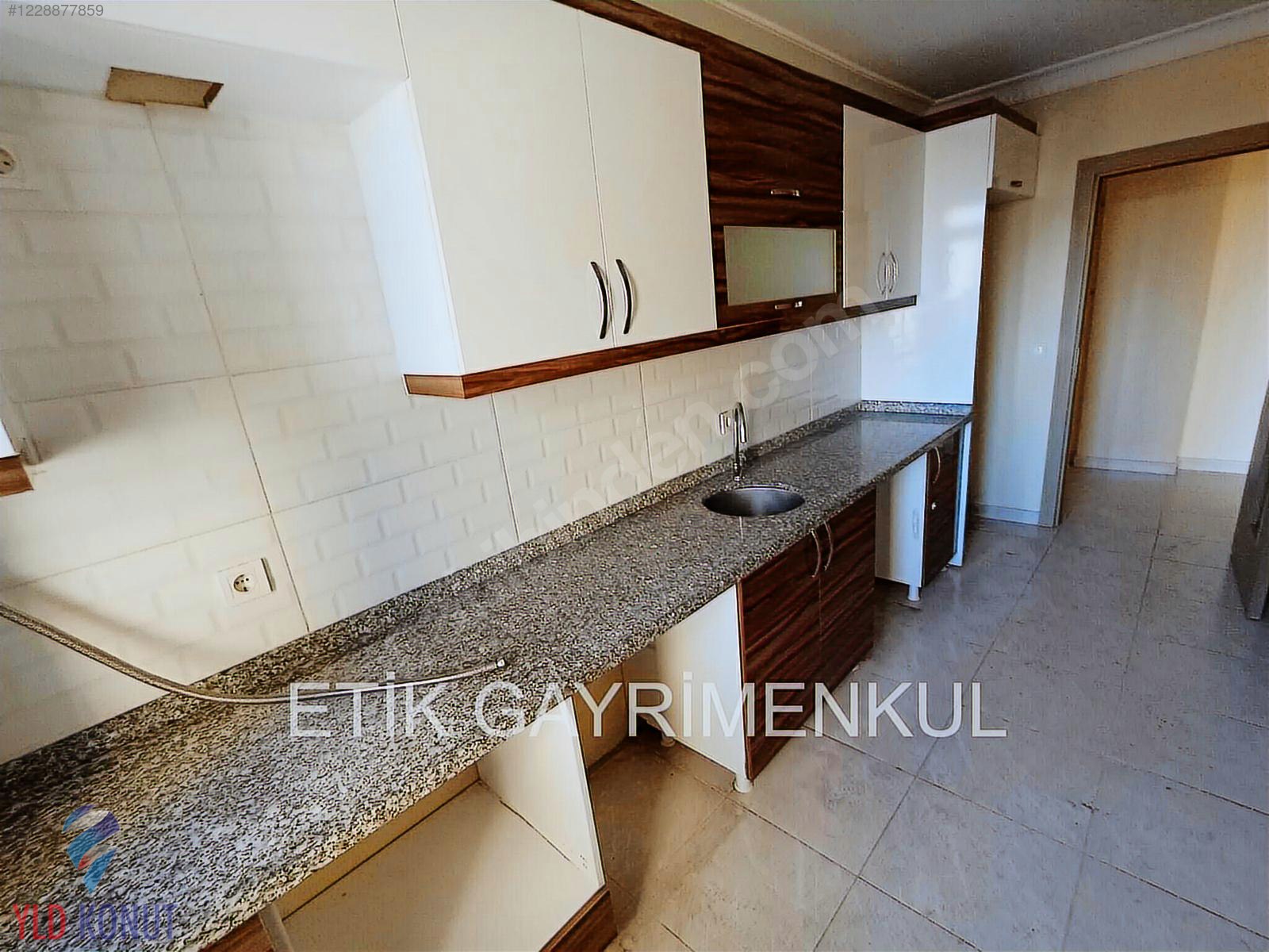 SULTANİYE MAHALLESİ'NDE KAÇIRILMAYACAK FIRSAT! 2+1 | 85 m² - İSTANBUL ESENYURT fotoğraf 5