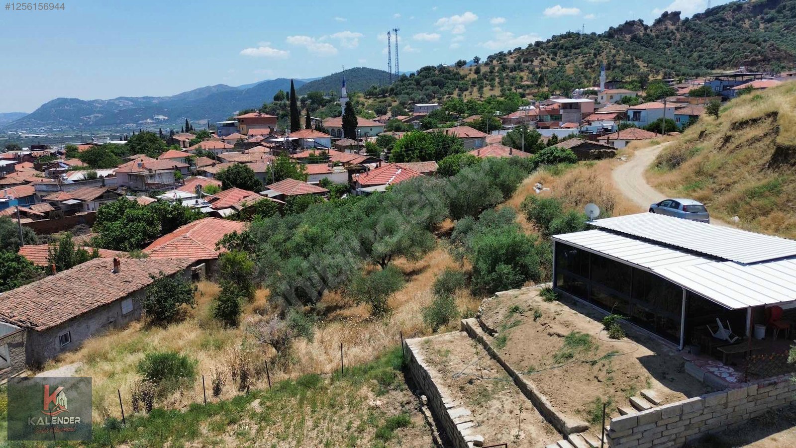 KALENDER EMLAK'TAN DERBENTTE KÖY İÇİ İMARIN DİBİNDE 300 M2 TARLA - MANİSA TURGUTLU fotoğraf 4