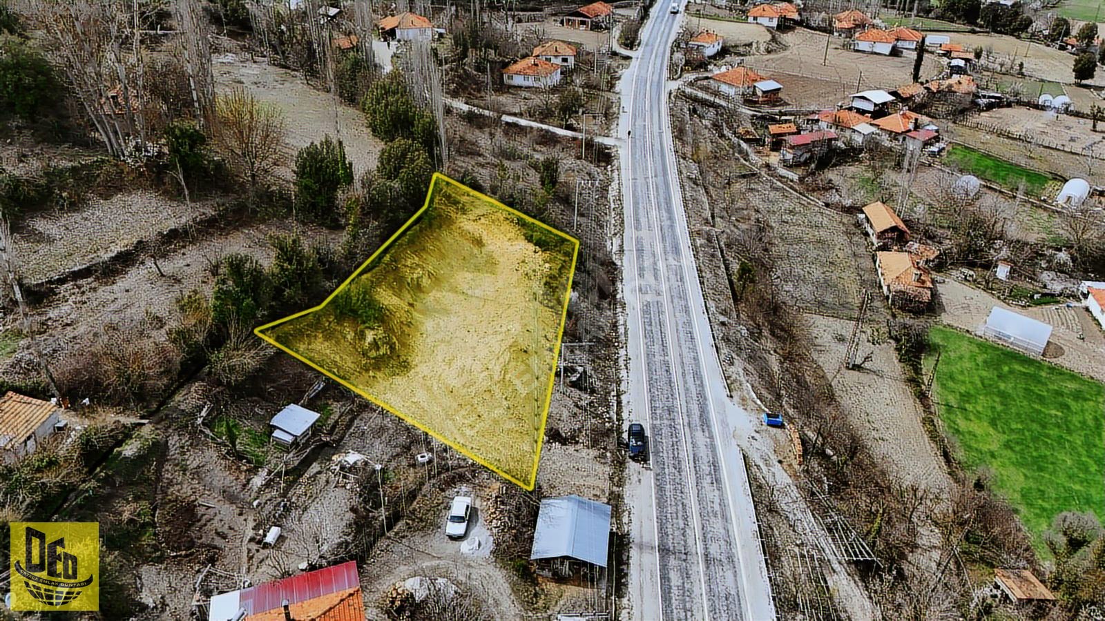 KİRAZLIYAYLA'DA FETHİYE YOLU ÜZERİNDE 764 m² İMARLI ARSA - DENİZLİ ÇAMELİ fotoğraf 2