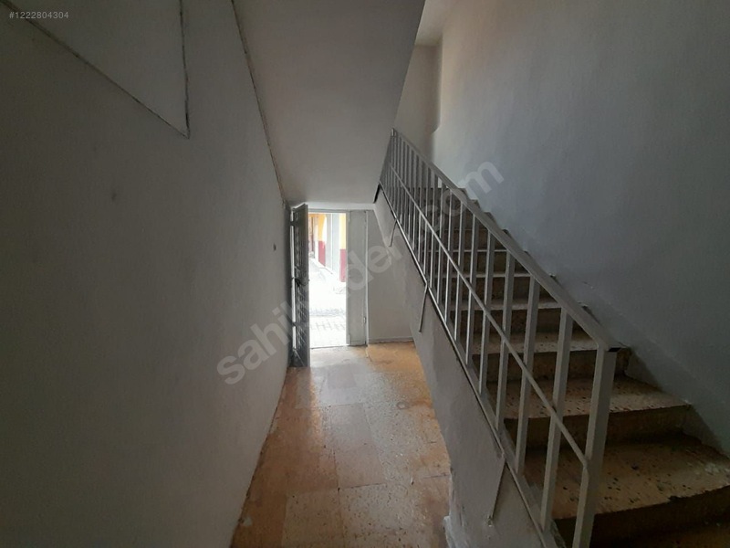 GÜZEL EMLAKTAN ACİL SATILIK DAİRE - ŞANLIURFA HALİLİYE fotoğraf 2