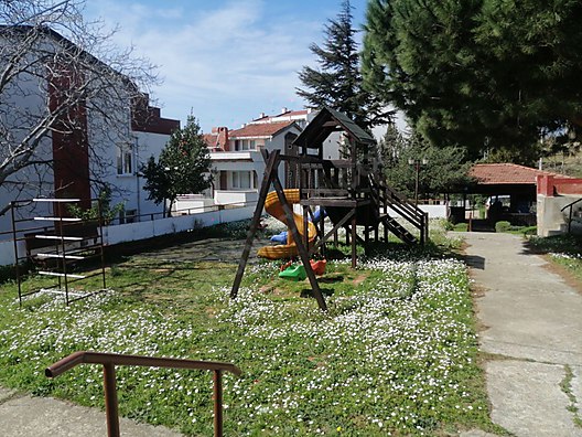 ARMUTLU TOKİ'DE 3+1 ARA KAT EŞYALI DAİRE - YALOVA ARMUTLU fotoğraf 7