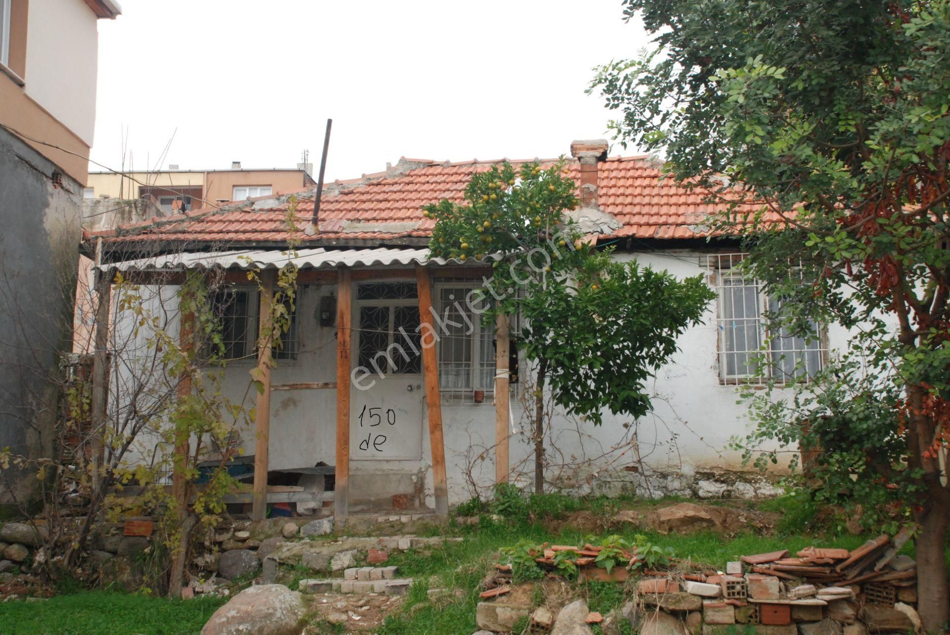 Satılık Müstakil Evler - Binalar - Daireler - Arsalar - İZMİR BAYRAKLI fotoğraf 7