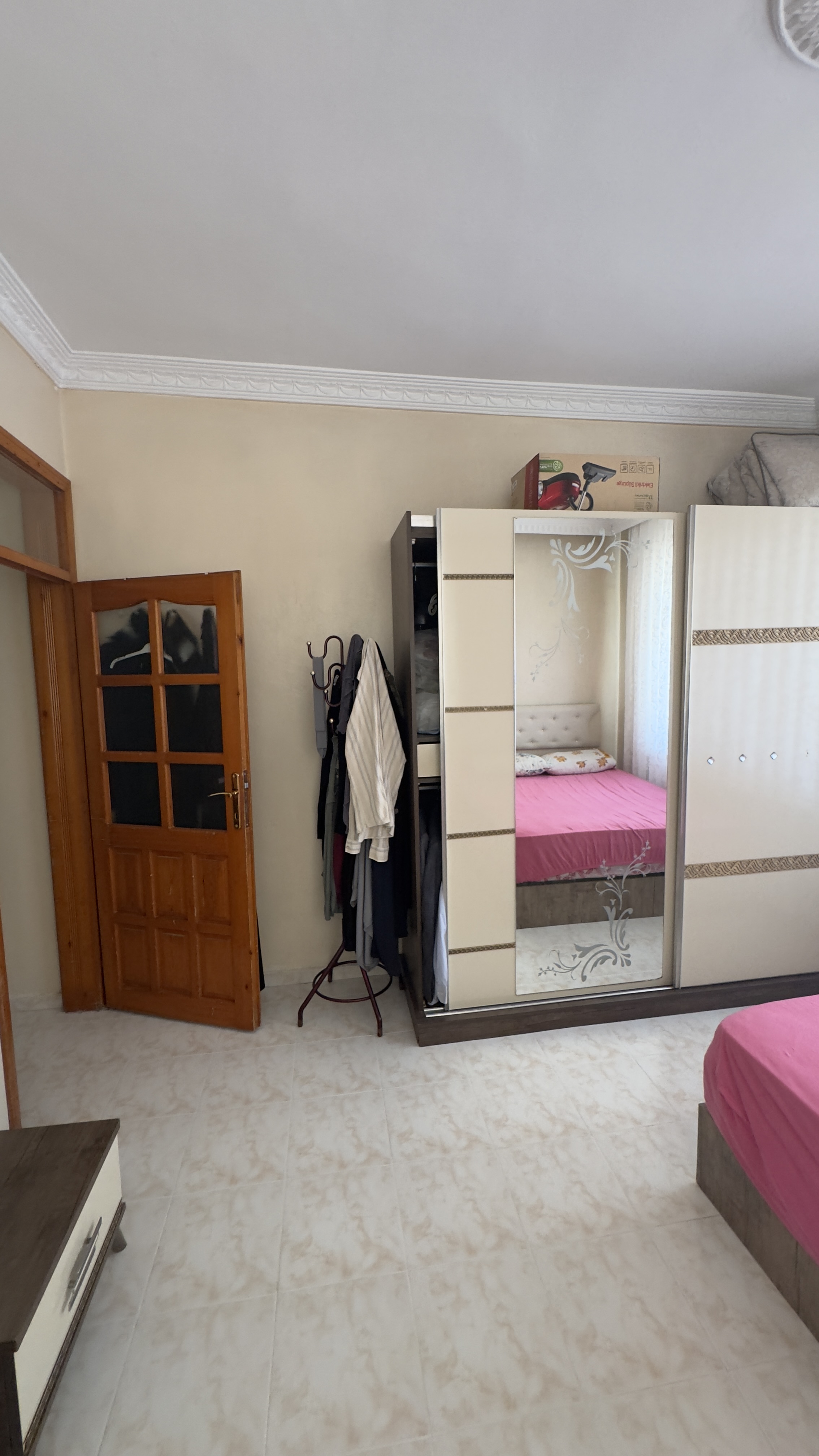 ÖZGÜRoğlu EMLAK ,tan SATILIK 3+1 YÜKSEK GİRİŞ DAİRE - KİLİS MERKEZ fotoğraf 8
