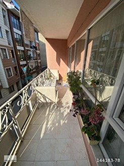 KARDEŞ GAYRİMENKULDEN MERKEZE YAKIN KONUMDA 3+1 GENİŞ DAİRE - KOCAELİ KARAMÜRSEL fotoğraf 9