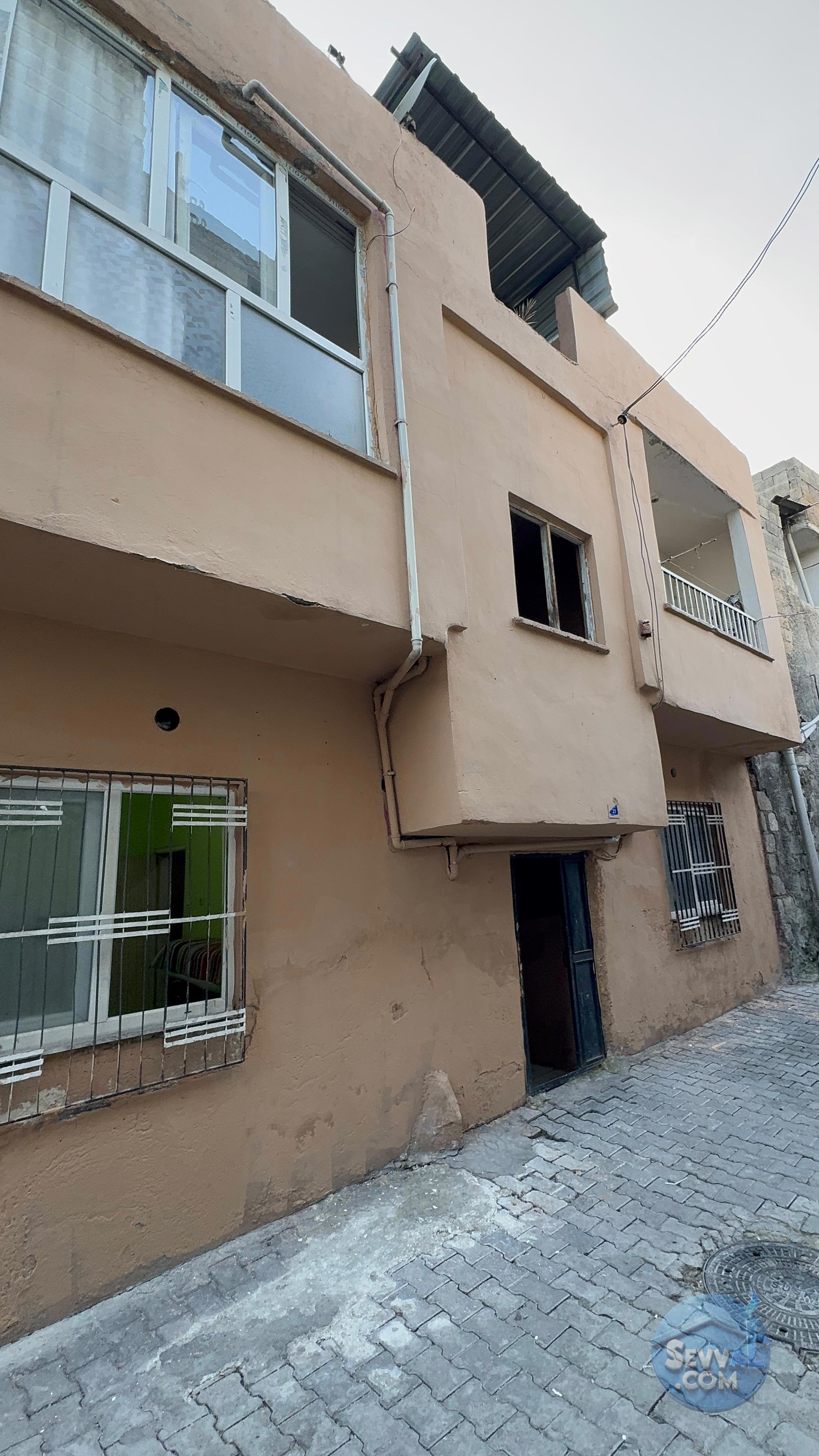 DEVSEÇ EMLAK TAN İKİ KATLI KOMPLE SATILIK BİNA - ŞANLIURFA HALİLİYE fotoğraf 4