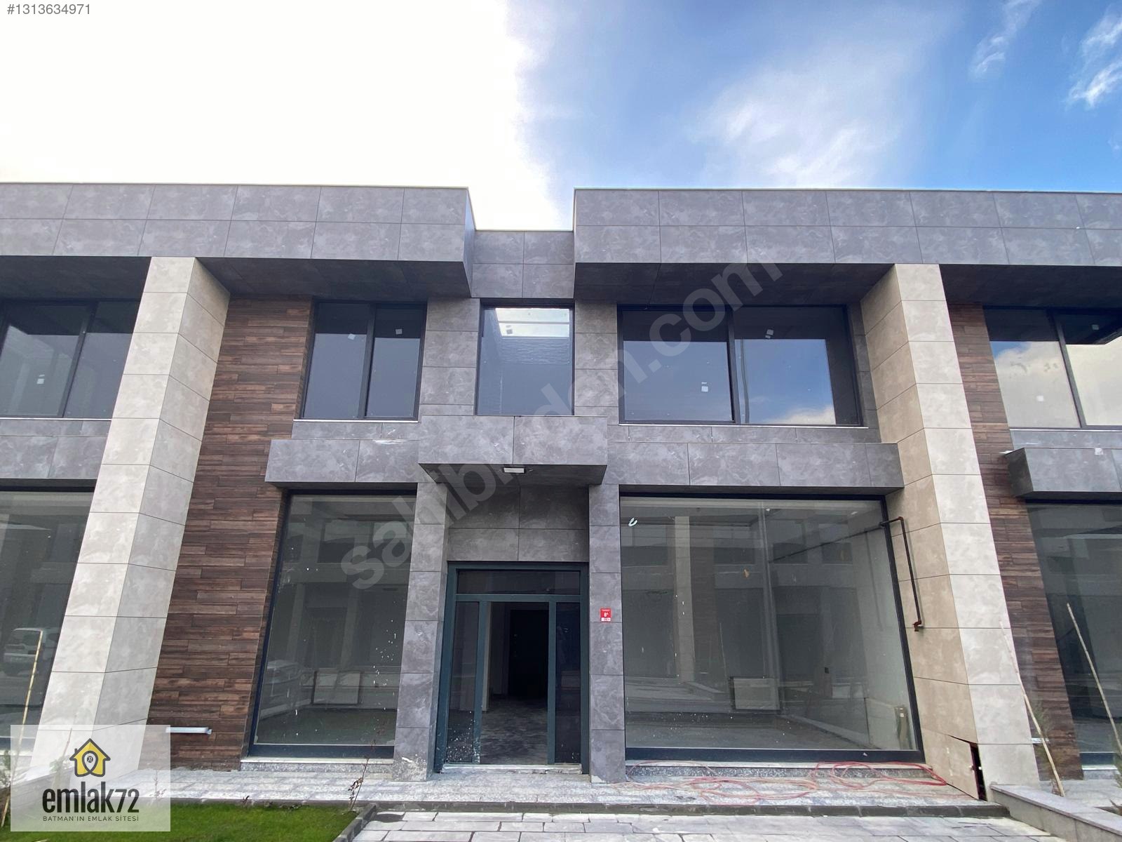 EMLAK 72 'Den Yeni Ticaret Merkezi'nde 3 katlı Kiralık Dükkan - BATMAN MERKEZ fotoğraf 28
