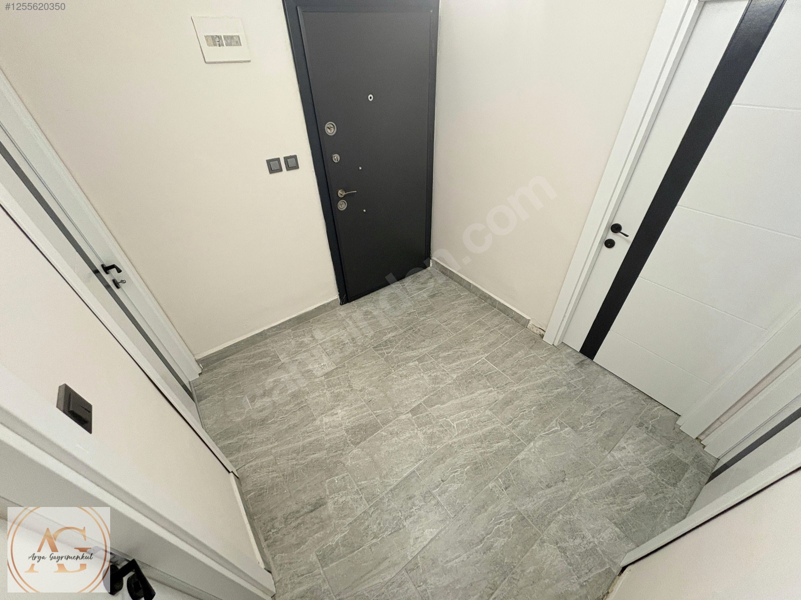 ARYA'DAN AKÇAY'DA PLAJA 100 METRE BAHÇE KULLANIMLI DAİRE - BALIKESİR EDREMİT fotoğraf 4