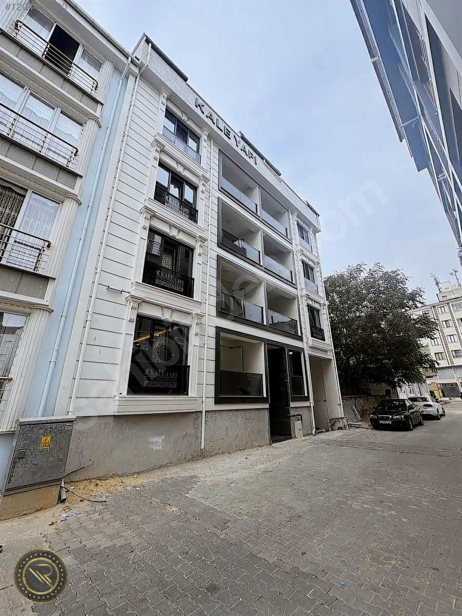 SATILIK 4+2 TERASLI LÜKS DUBLEKS DAİRE - KIRKLARELİ MERKEZ fotoğraf 3