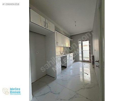 EŞREF BİTLİS BULVARI ÜZERİNDE SATILIK 3+1 DAİRE - İSTANBUL SULTANBEYLİ fotoğraf 8
