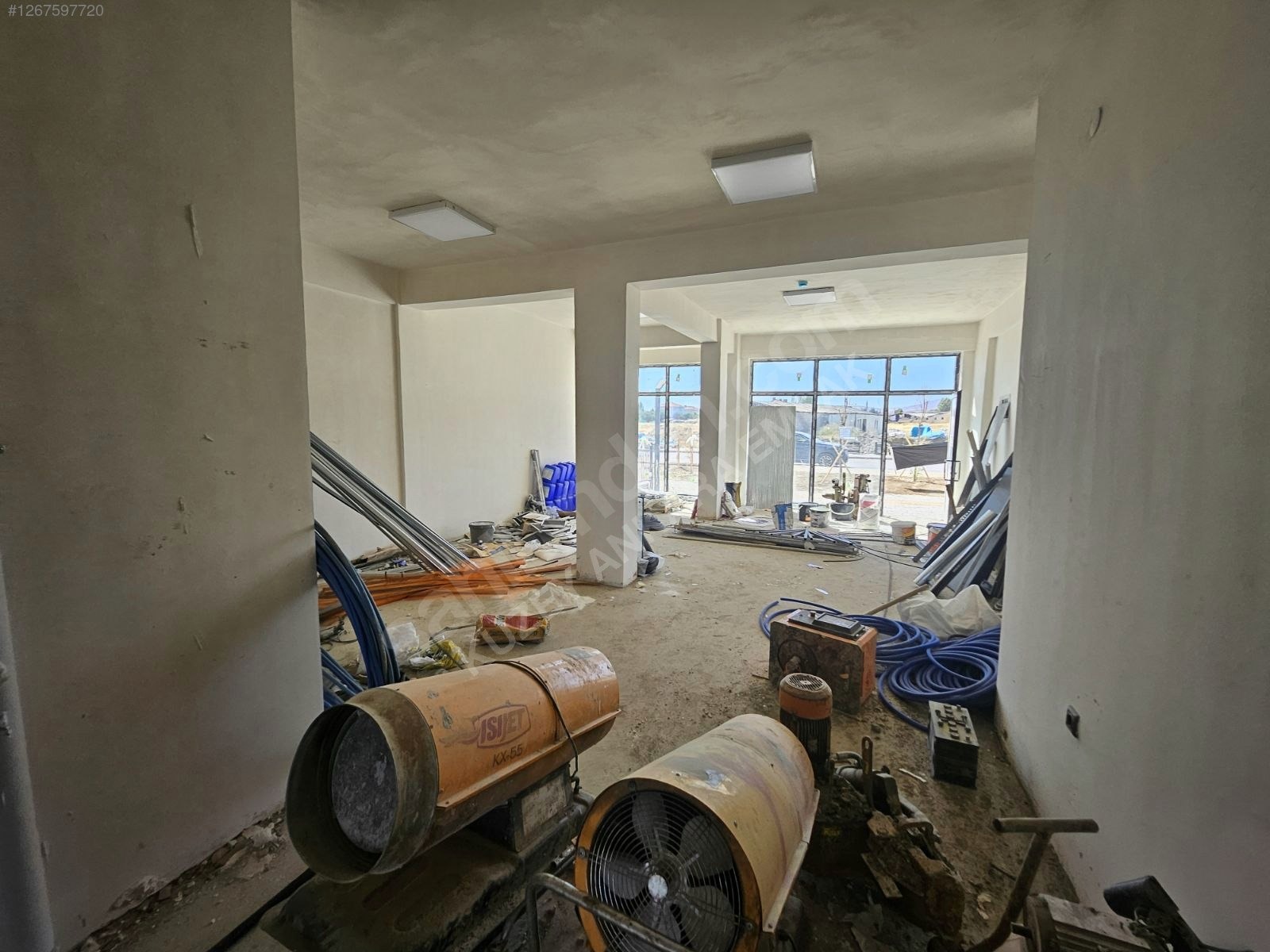 ARAÇ TAKASLI-RESMİ TAPU DEVİR-125 M2 HER İŞE UYGUN SUPER DÜKKAN - ANKARA ÇUBUK fotoğraf 28