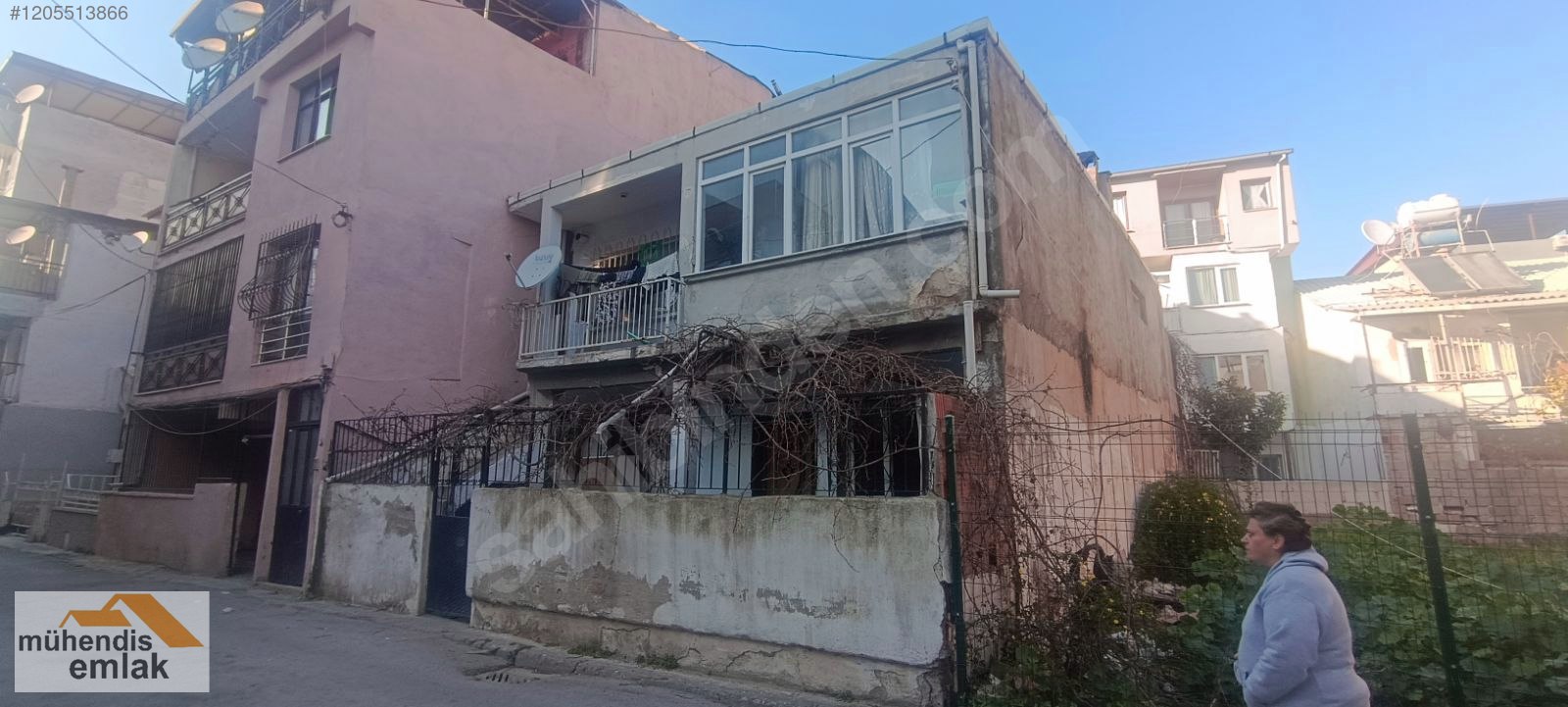 MÜHENDİS EMLAK'TAN KARABAĞLAR DA 132 M2 2 Katlı BİNA SATILIKTIR. - İZMİR KARABAĞLAR fotoğraf 2