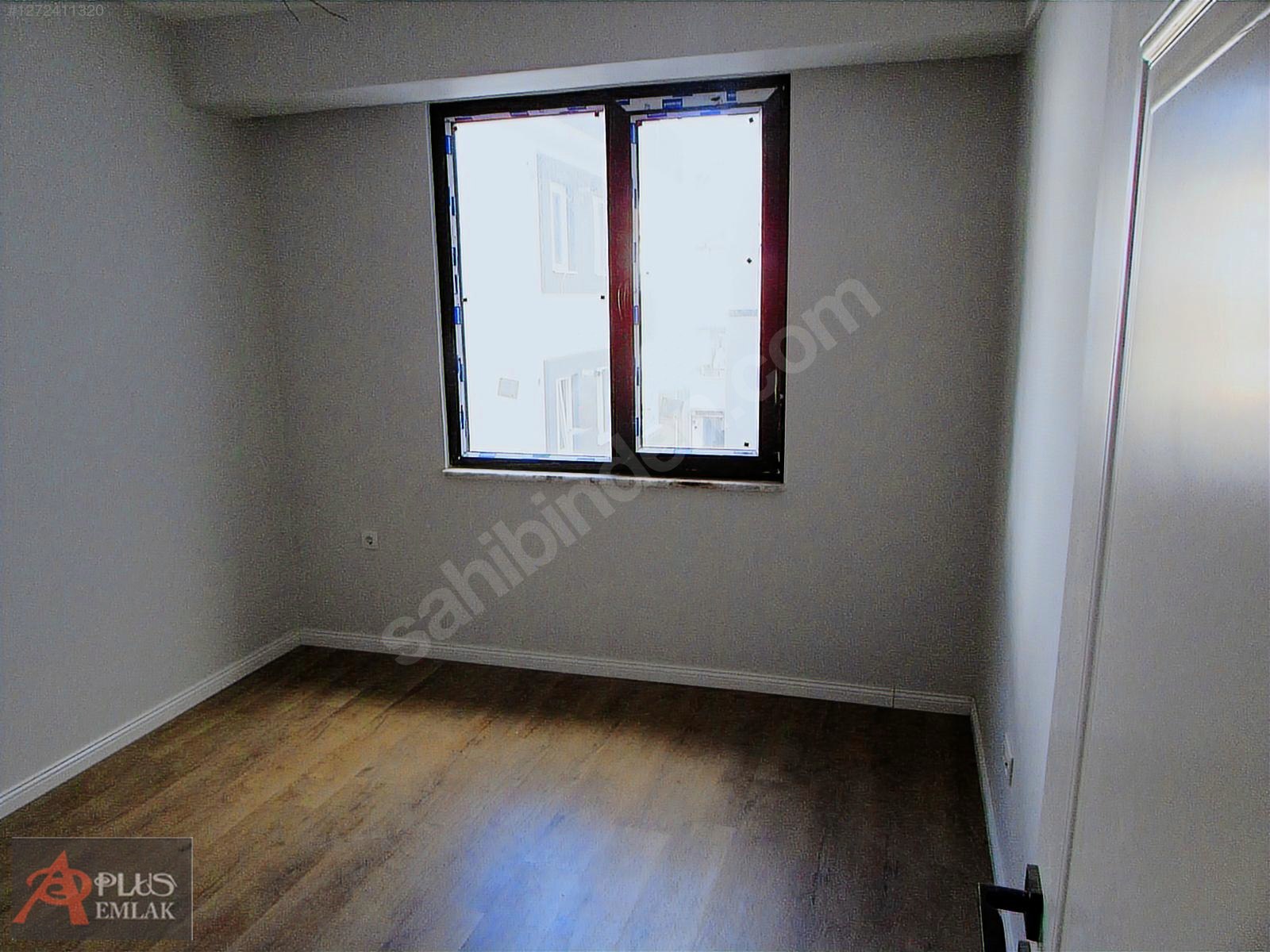 İKİ AYRI DAİRE ŞEKLİNDE 4+2 ASANSÖRLÜ 190M2 GÜNEY CP. 10500000TL - İSTANBUL ÇEKMEKÖY fotoğraf 4