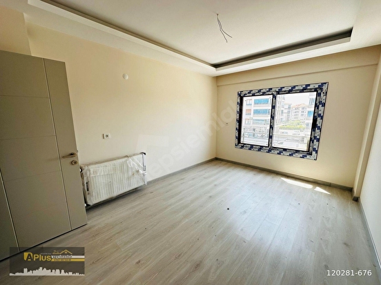 A PLUS GAYRİMENKULDEN BULVAR ÜSTÜ GENİŞ SATILIK SIFIR 1+1 DAİRE