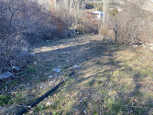 ANTALYA KARAPINAR GOZLAR YAYLASINDA ARSA. KÖY İÇİNDE, YOL VE SU VAR. - ANTALYA ALANYA fotoğraf 4