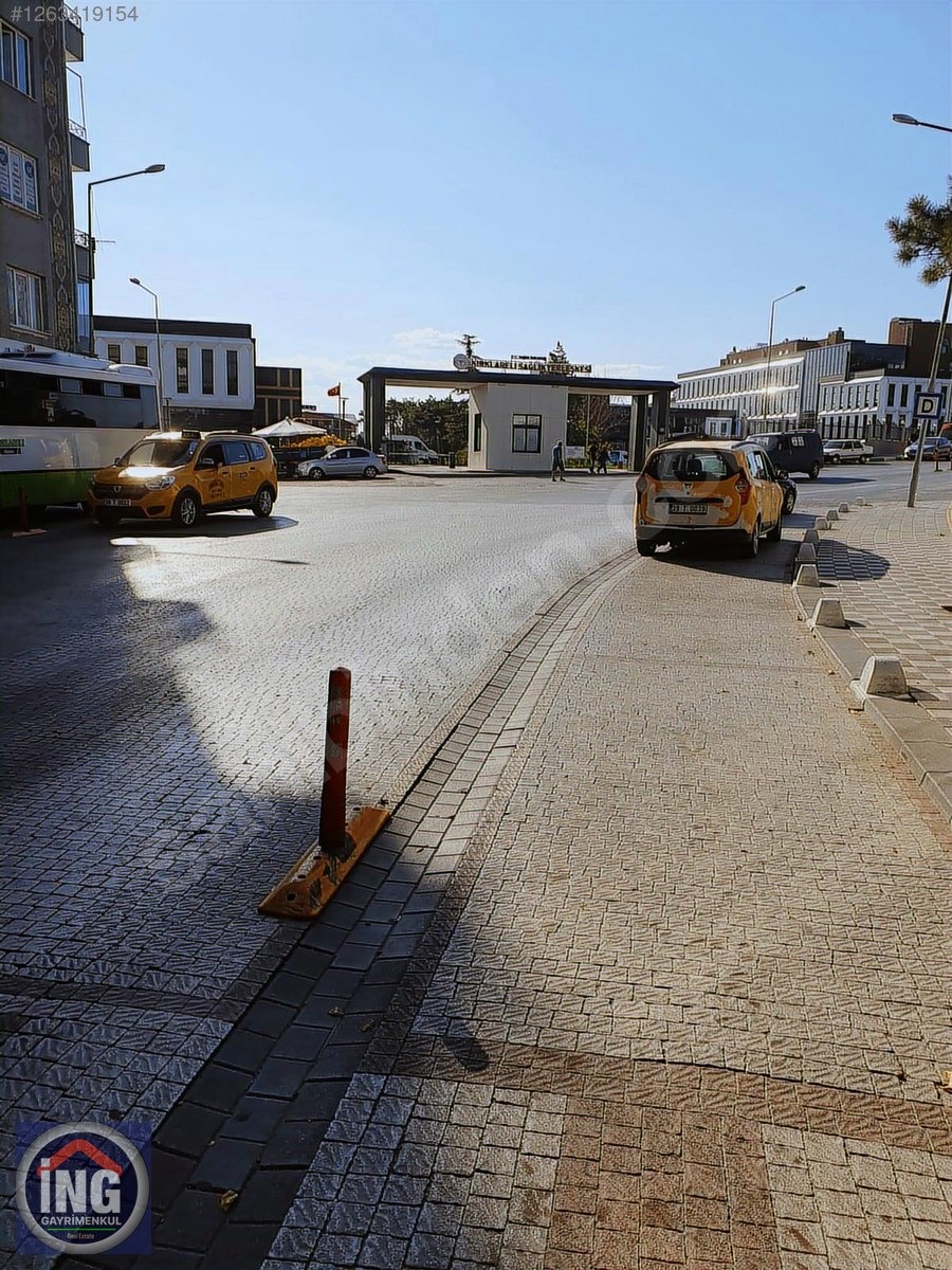 KARAUMUR CADDESİNDE İSKANLI ASANSÖRLÜ SATILIK 2+1 DAİRE - KIRKLARELİ MERKEZ fotoğraf 9