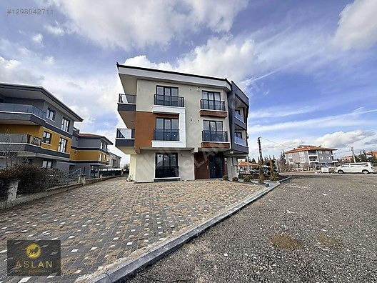 HAVALİMANI BÖLGESİ | METRO + ÜVİVERSİTE YAKINI 1+1 DAİRELER - ANKARA ÇUBUK fotoğraf 25