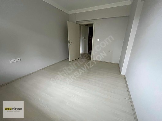 DEPOZİTOSUZ KARAKÖYDE MERKEZİ KONUMDA KİRALIK 2+1 GARAJLI DAİRE - BARTIN MERKEZ fotoğraf 5