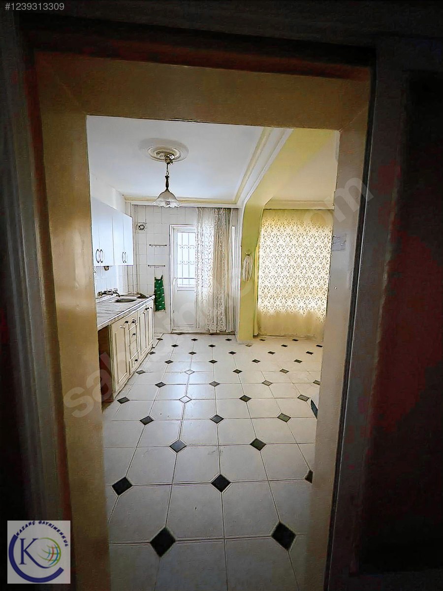 PALMİYE MAHALLESİ'NDE SATILIK GENİŞ VE KULLANIŞLI 2+1 DAİRE - MERSİN YENİŞEHİR fotoğraf 7