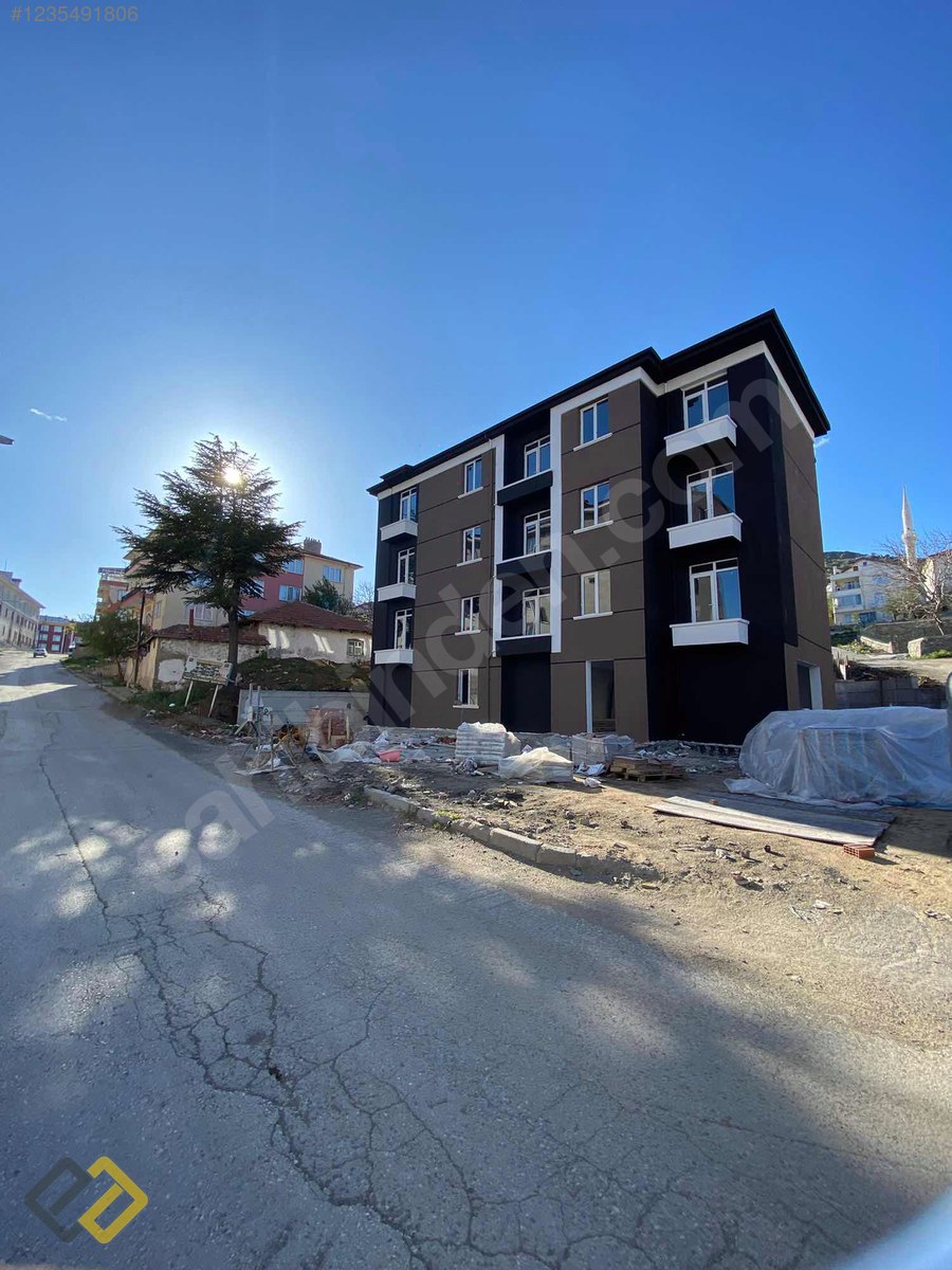 Şehir Merkezin 2+1 yüksek kira garantili satılık daire - YOZGAT MERKEZ fotoğraf 2
