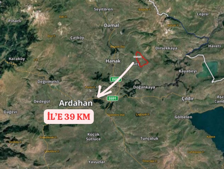 ARDAHAN HANAK ARIKONAK KÖYÜ’NDE 3.413 M² TARLA SATILIKTIR - ARDAHAN HANAK fotoğraf 8