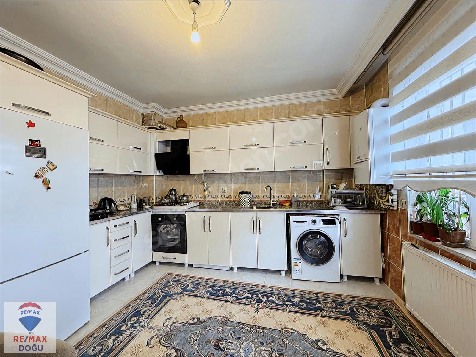 REMAX DOĞU'DAN MERKEZİ KONUMDA SATILIK 3+1 DAİRE - ELAZIĞ MERKEZ fotoğraf 5
