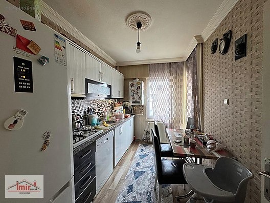 İMİR EMLAK'TAN 3+1 PARK KARŞISI CADDE ÜZERİ YAPILI 1.KAT DAİRE - ANKARA PURSAKLAR fotoğraf 5