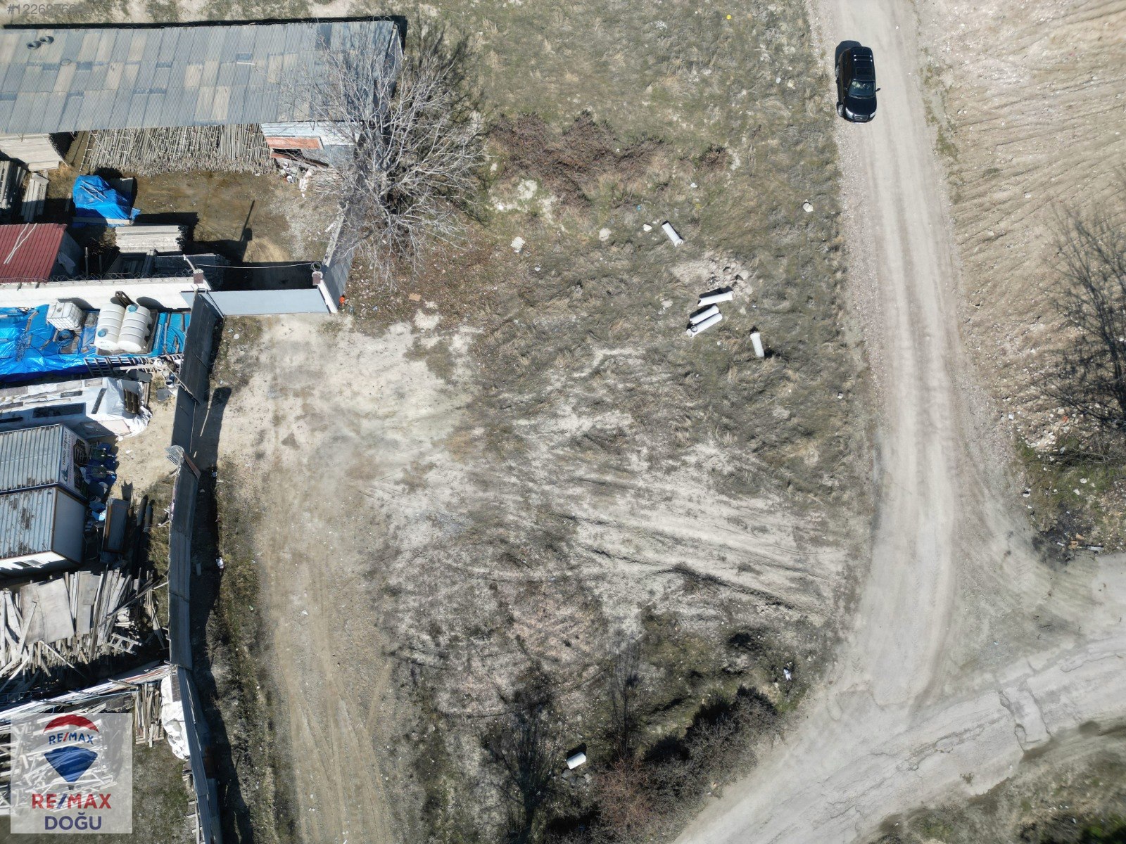 REMAX DOĞU SÜRSÜRÜ YENİ OTOGAR KARŞISI TOKİLER ALTI SATILK ARSA - ELAZIĞ MERKEZ fotoğraf 5