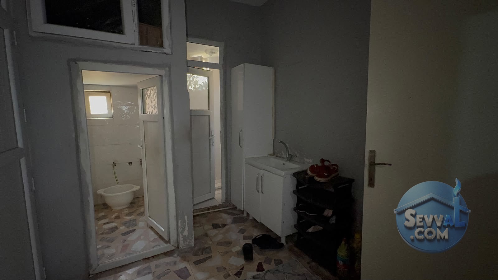 B.BAŞI MAH 1.KAT 2+1 SOBALI - ŞANLIURFA HALİLİYE fotoğraf 11
