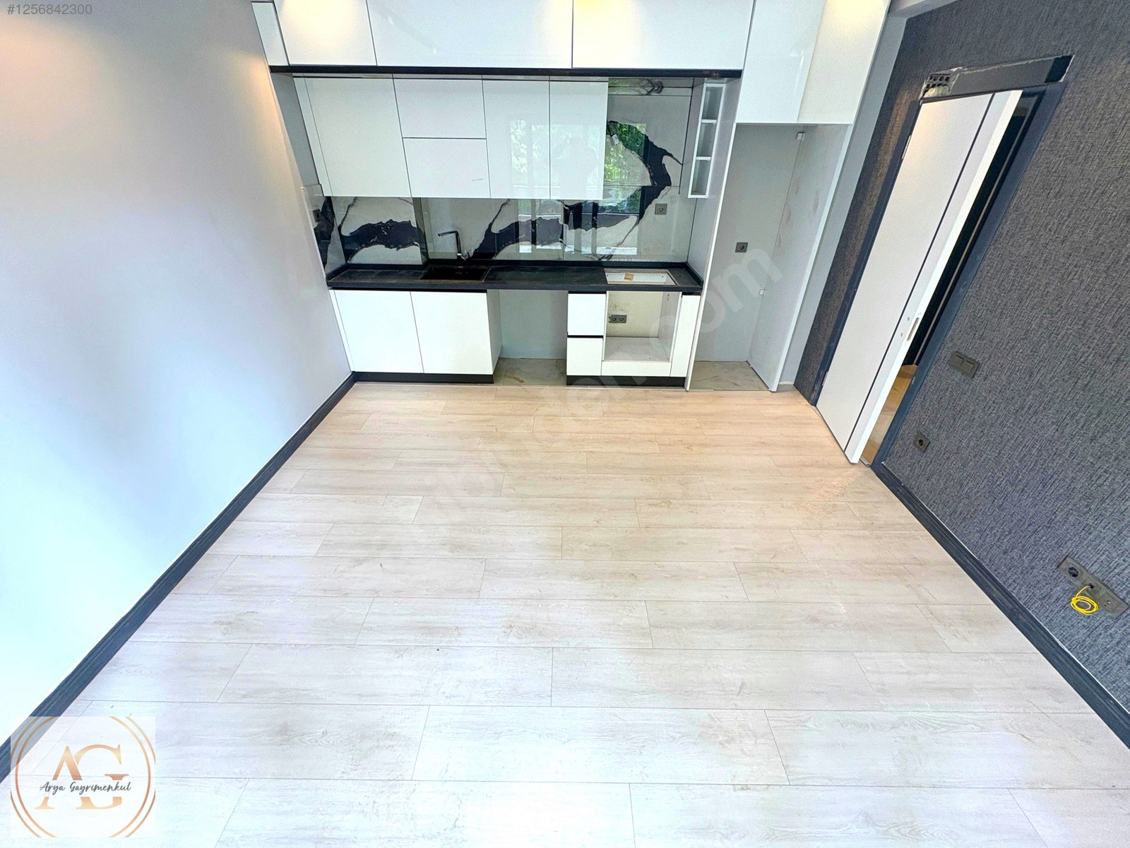 ARYA'DAN AKÇAY'DA 2+1 AMERİKAN MUTFAK SATILIK DAİRE - BALIKESİR EDREMİT fotoğraf 8