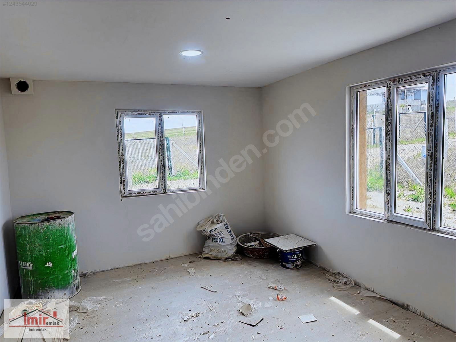 İMİR EMLAK'TAN SİRKELİ KARAKÖY DE 500m2 BAHÇE 2+1 EVLİ YER - ANKARA PURSAKLAR fotoğraf 5