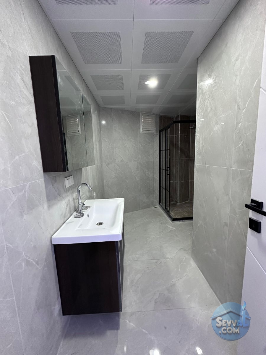 KÖRFEZ GÜNEY MH. MERKEZİ YERDE 3+1 SATILIK LÜKS ARAKAT DAİRE - Kocaeli Körfez fotoğraf 16