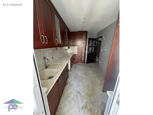 POLAT'TAN 3+1 130m2 KATTA TEK EBEVEYN BANYOLU ASANSÖRLÜ - İSTANBUL KADIKÖY fotoğraf 20