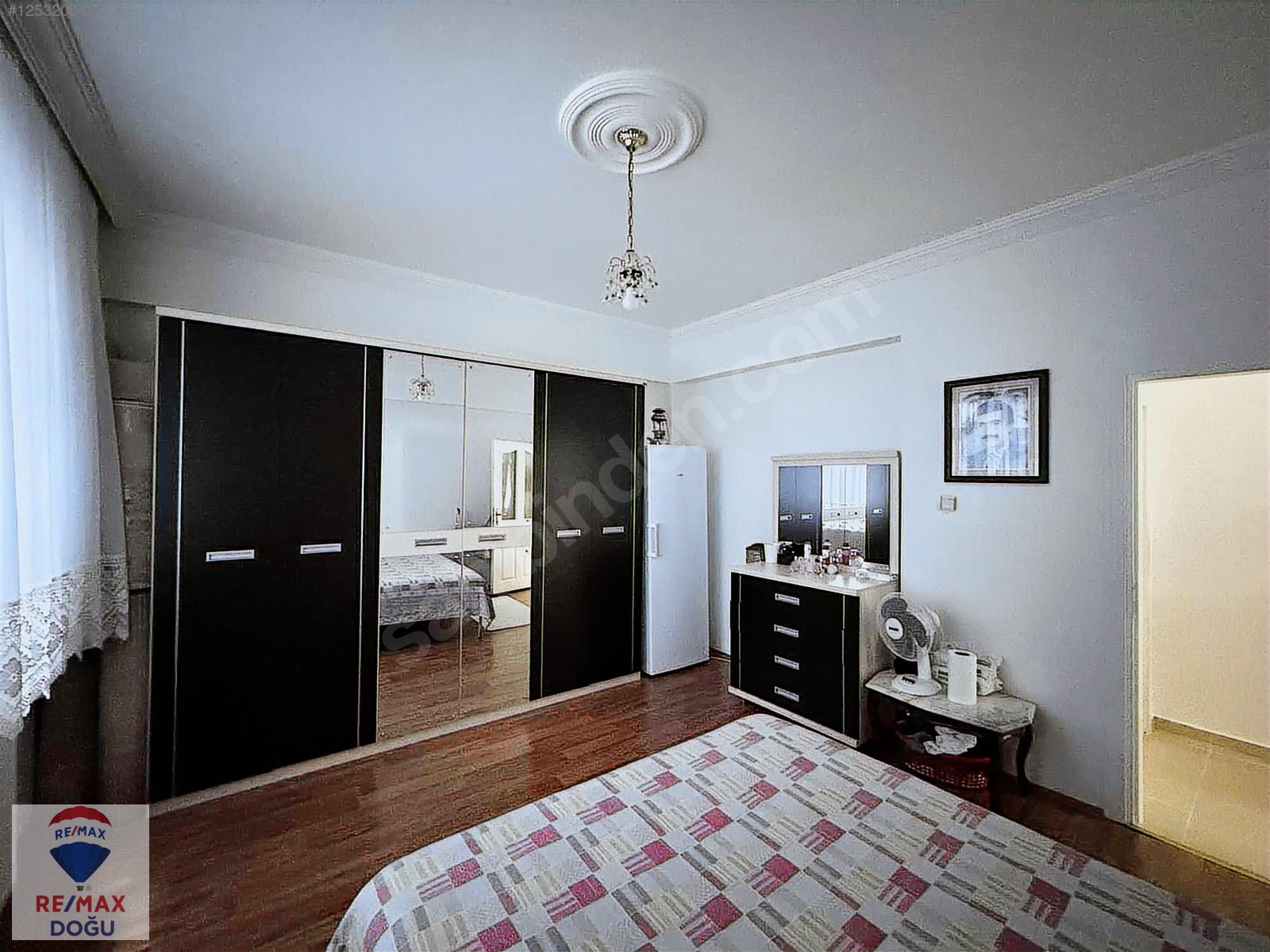 REMAX DOĞU'DAN ÜNİVERSİTE MAHALLESİ'NDE SATILIK 3+1 DAİRE - ELAZIĞ MERKEZ fotoğraf 4