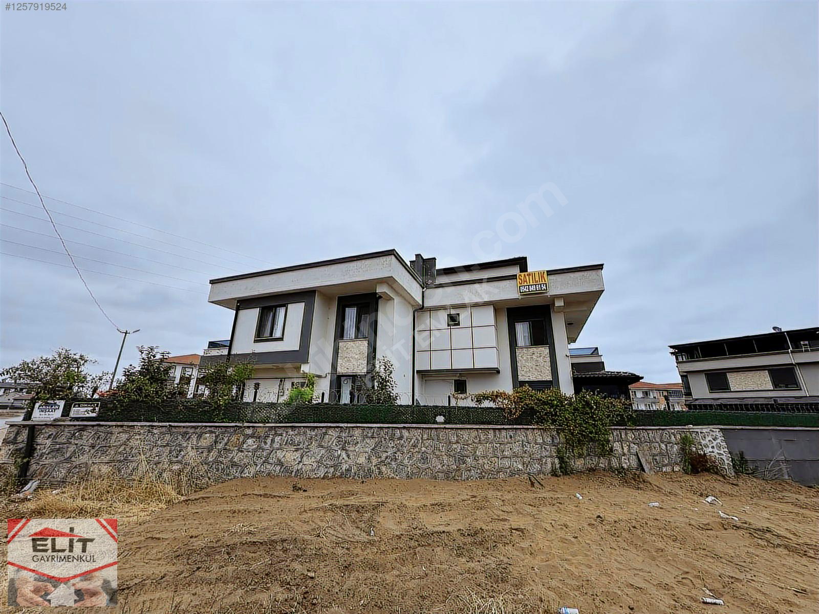 KARASU'DA FIRSAT SATILIK HAVUZLU BAHÇELİ TERASLI LÜKS VİLLA - SAKARYA KARASU fotoğraf 33