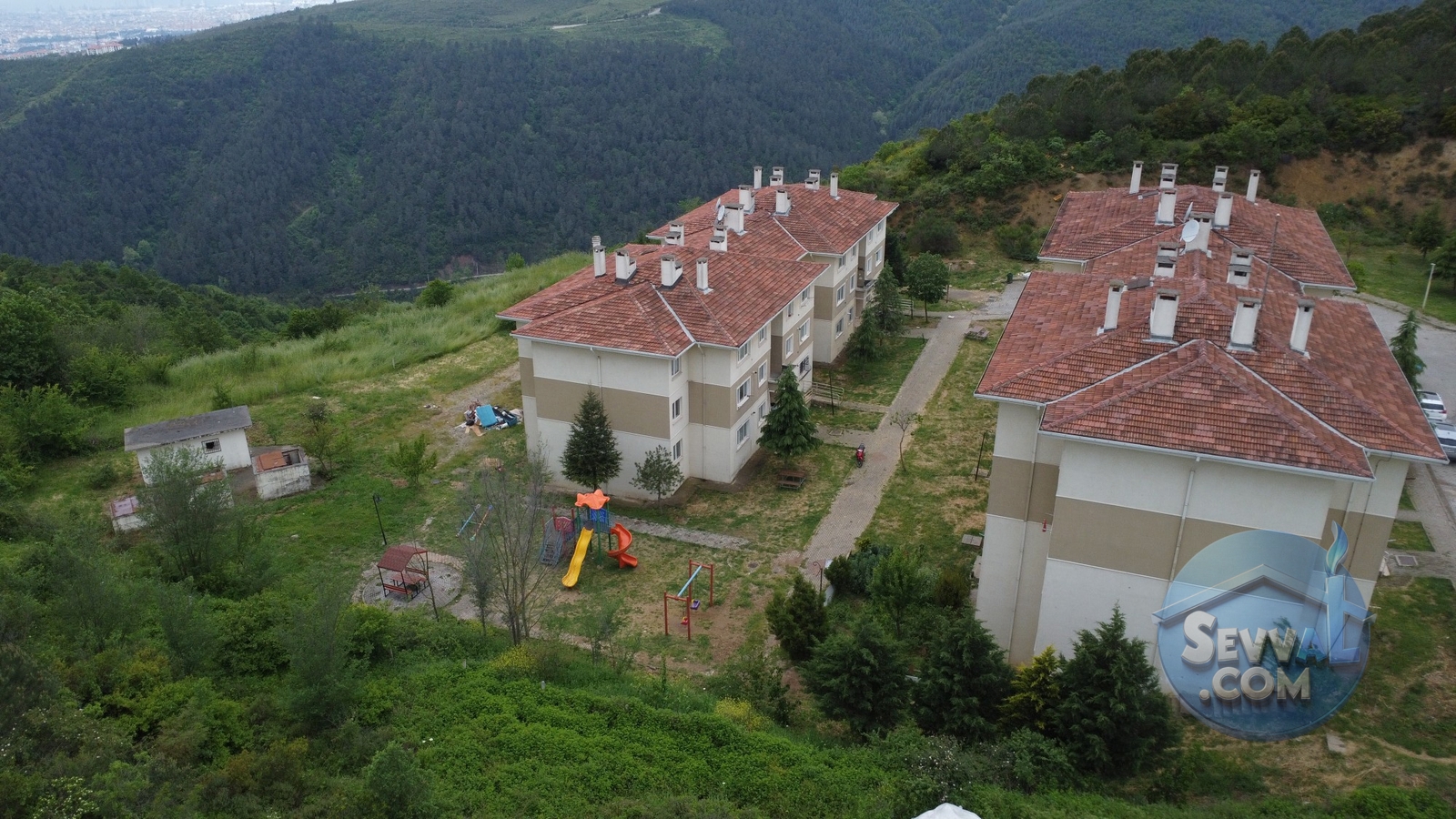 İZMİT TOKİ 3 KATLI BİNADA SATILIK 2+1 DAİRE - Kocaeli İzmit fotoğraf 5