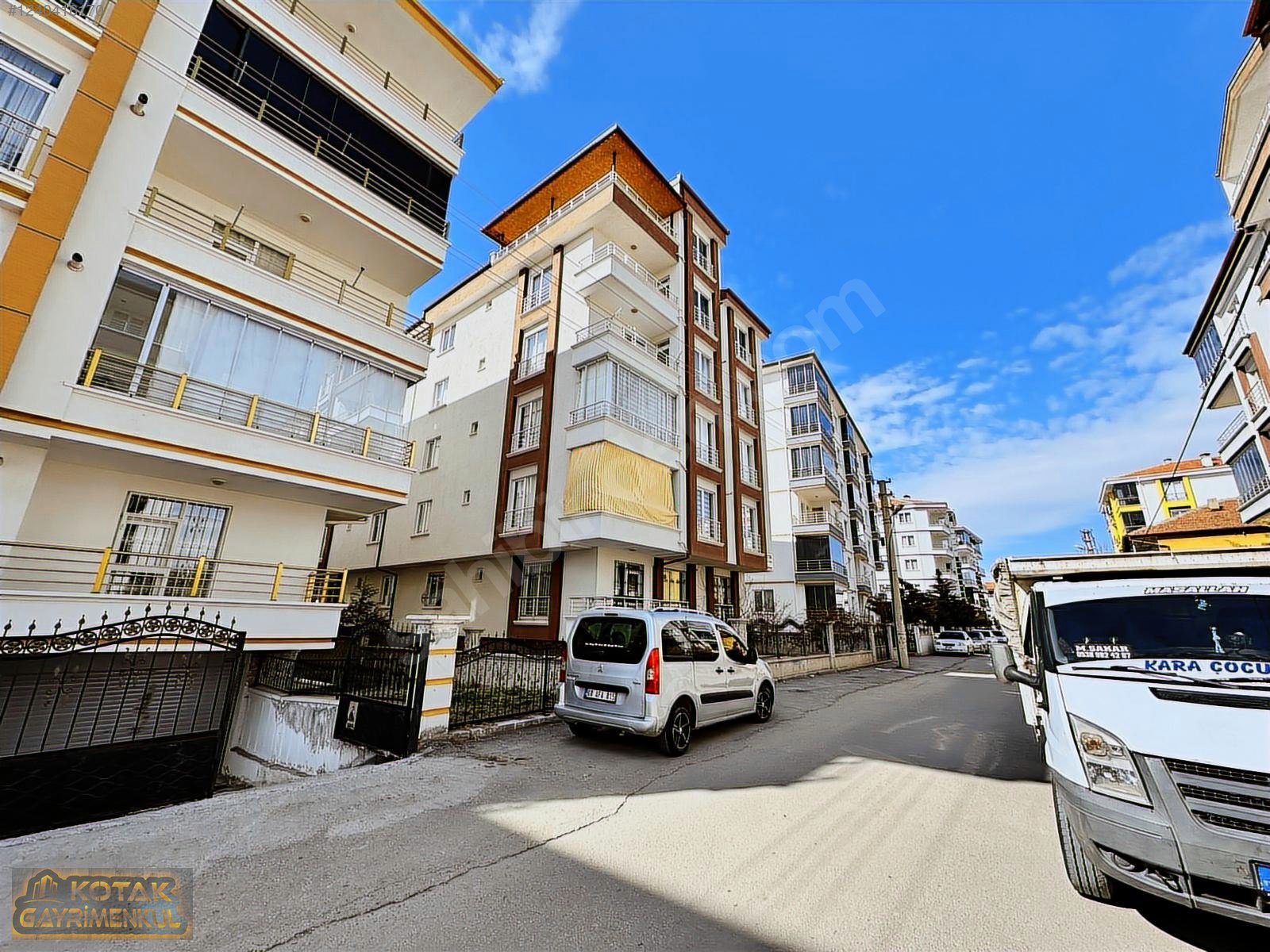 EREĞLİKAPI MAHALLESİ TURİZM OKULU CİVARI DUBLEKS 5+1 DAİRE