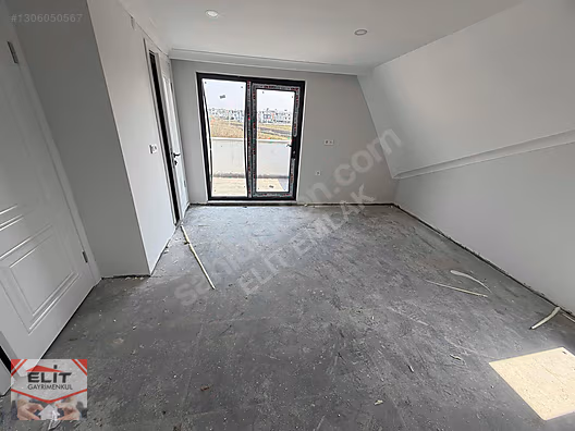 KOCAALİ SAHİLDE SATILIK HAVUZLU 3+1 TRİPLEKS VİLLA - SAKARYA KOCAALİ fotoğraf 14