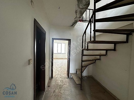 Altıntaş 'ta 110m² 2+1 Dubleks Daire, Cam Balkonlu, Bahçeli - ANTALYA AKSU fotoğraf 8