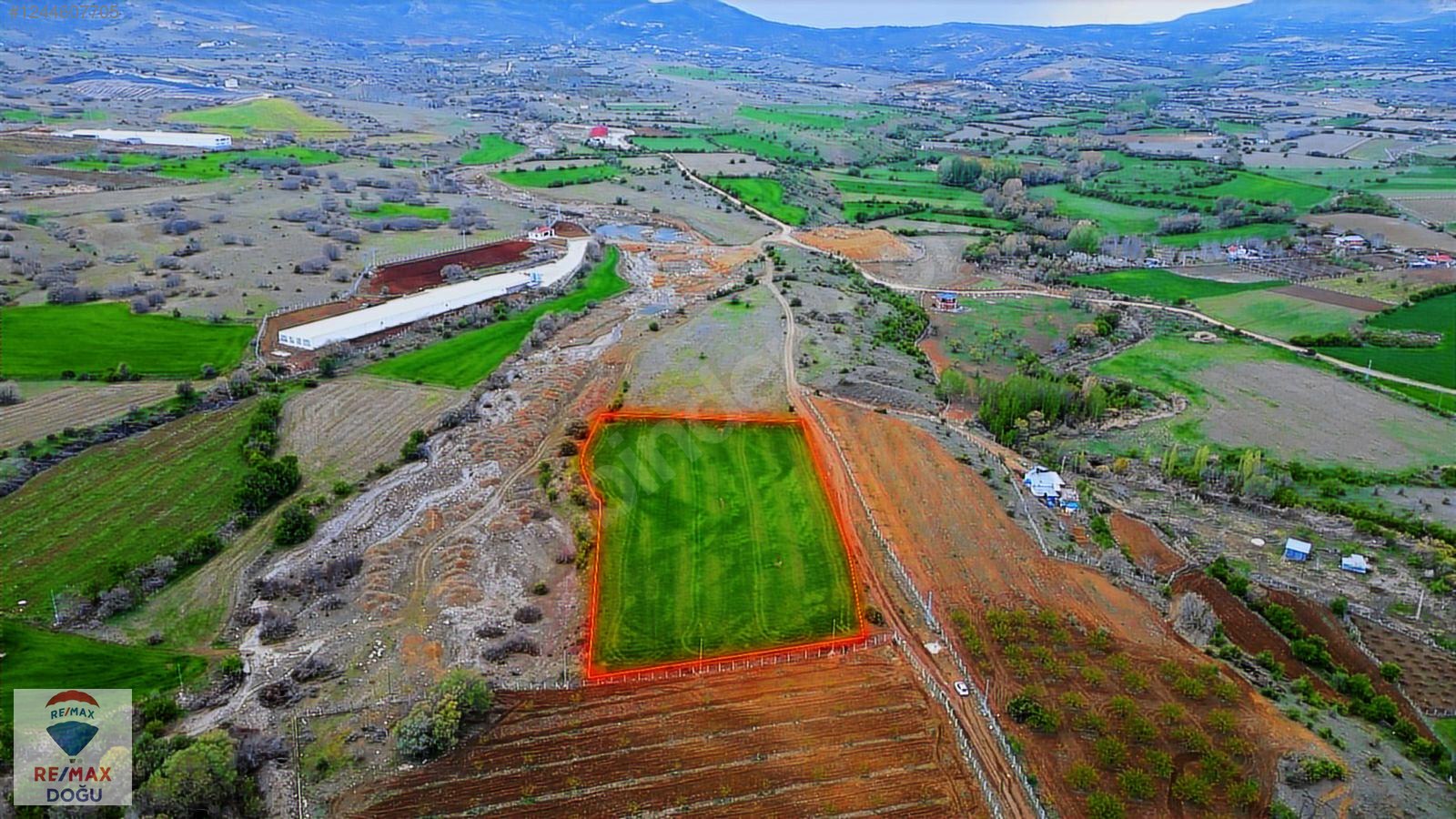 REMAX DOĞUDAN PULUTLUDA MÜKEMMEL LOKASYONDA FIRSAT SATILIK TARLA - ELAZIĞ MERKEZ fotoğraf 5