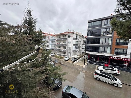 CUMHURİYET MAH. SATILIK 3+1 DAİRE - ANKARA ÇUBUK fotoğraf 2