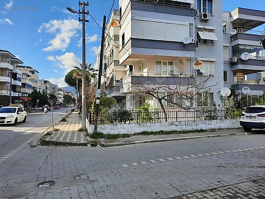 AKÇAY KÖŞEMDEN MERKEZDE DOĞALGAZLI EŞYALI 2+1 SATILIK DAİRE - BALIKESİR EDREMİT fotoğraf 3