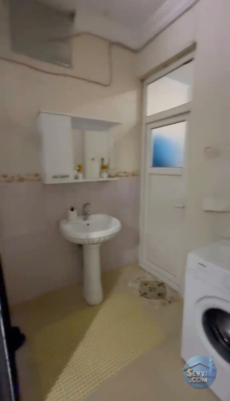 DEVTEŞTİ MAH. 1. KAT 2+1 ODALI 110 m2 İÇİ FUL YAPILI SATILIK KÖŞEBAŞI DAİRE. - ŞANLIURFA HALİLİYE fotoğraf 2