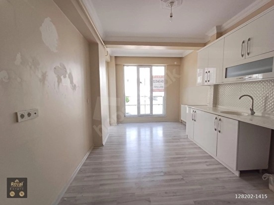 ROYAL EMLAKTAN ŞEYHCUİ MAHALLESİNDE KİRALIK 3+1 FIRSAT DAİRE! - AMASYA MERKEZ fotoğraf 4