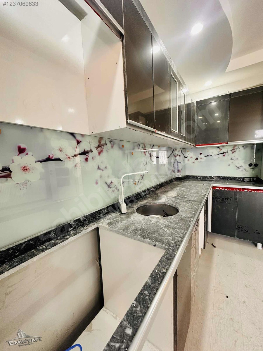 EMİR EMLAK GAYRİMENKUL DEN SATILIK ANAHTAR TESLİMİ 3+1 DAİRE - KARS MERKEZ fotoğraf 13
